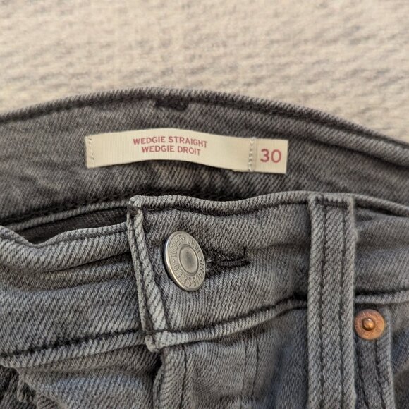 Levi Wedgie Straight Jeans - Picture 2 of 3